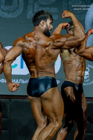 CLASSIC  PHYSIQUE +178